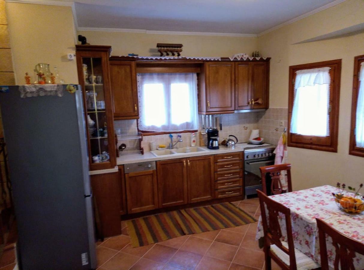 Villa Silvia Ágios Matthaíos Eksteriør bilde