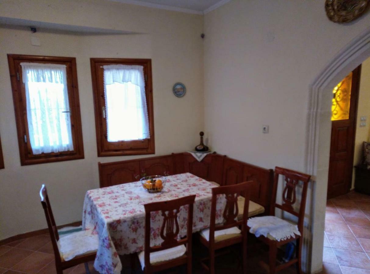 Villa Silvia Ágios Matthaíos Eksteriør bilde
